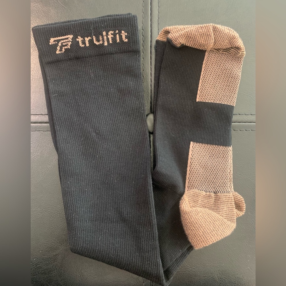 Trufit Black and Tan women's compression socks